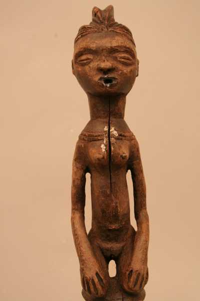 Yaka.(baton), d`afrique : Rép.démoncratique du Congo., statuette Yaka.(baton), masque ancien africain Yaka.(baton), art du Rép.démoncratique du Congo. - Art Africain, collection privées Belgique. Statue africaine de la tribu des Yaka.(baton), provenant du Rép.démoncratique du Congo., 1217/4492.bâton d